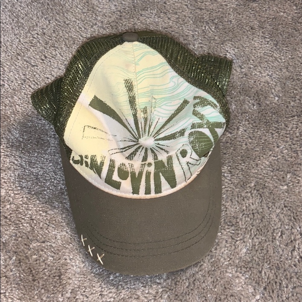 Women’s hat